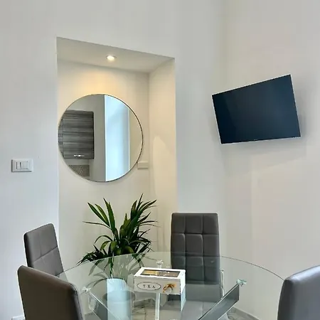 Apartment Da Mariella - Bilocale Roma 104 *